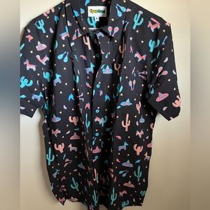 TIPSY ELVES CACTUS SOMBRERO PINATA FIESTA BLACK HAWAIIAN Button Down SHIRT Large